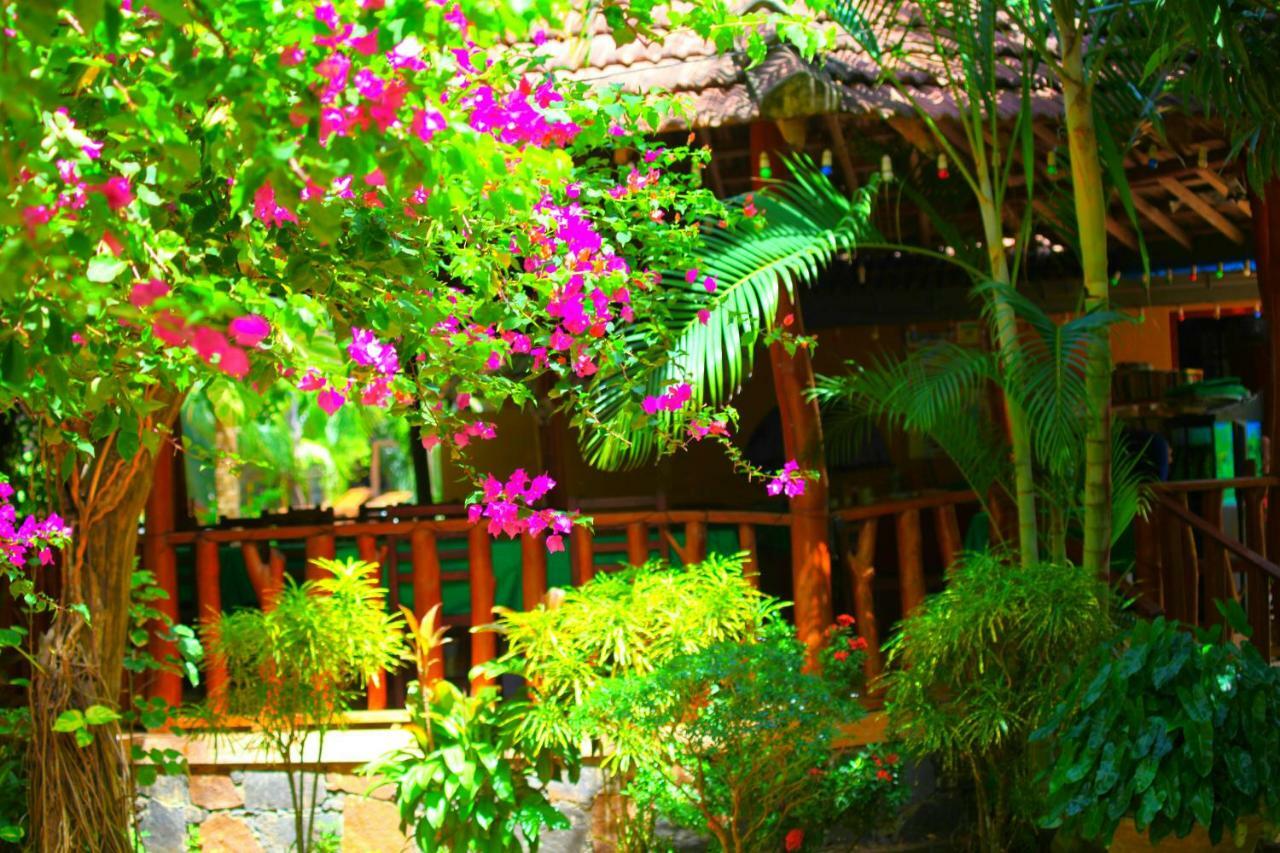 Green Garden Cabanas Тангалла Экстерьер фото