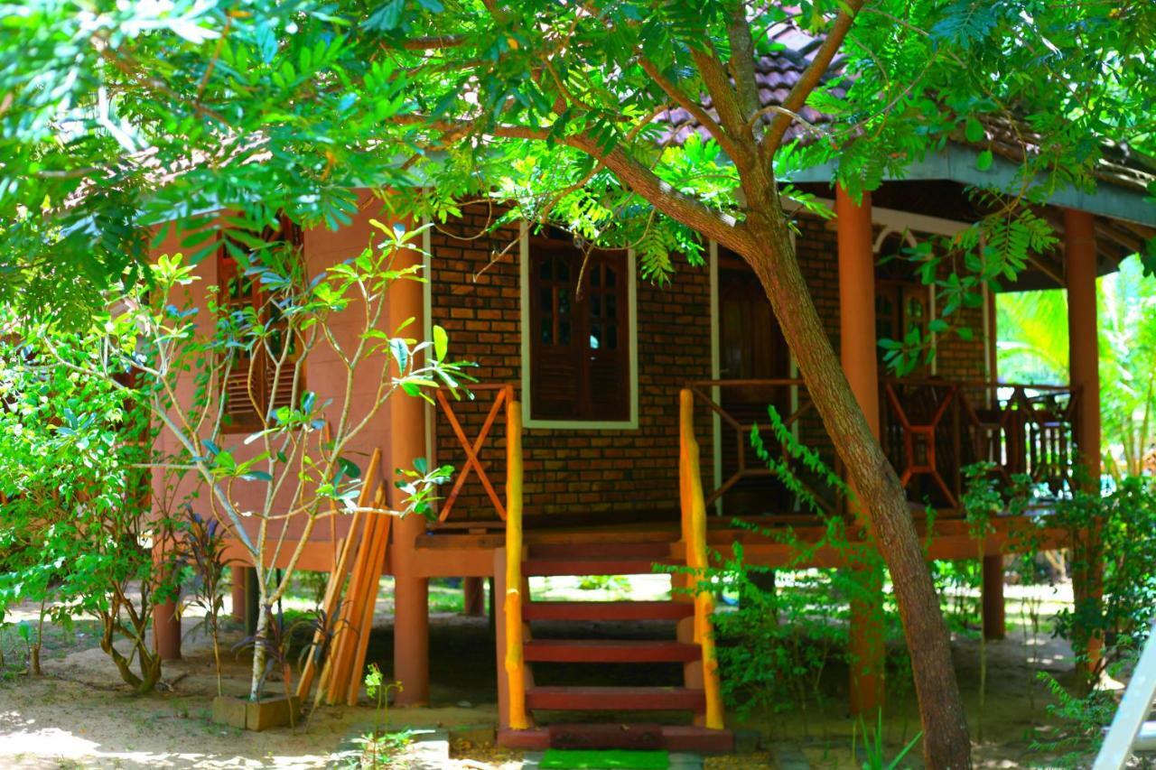 Green Garden Cabanas Тангалла Экстерьер фото