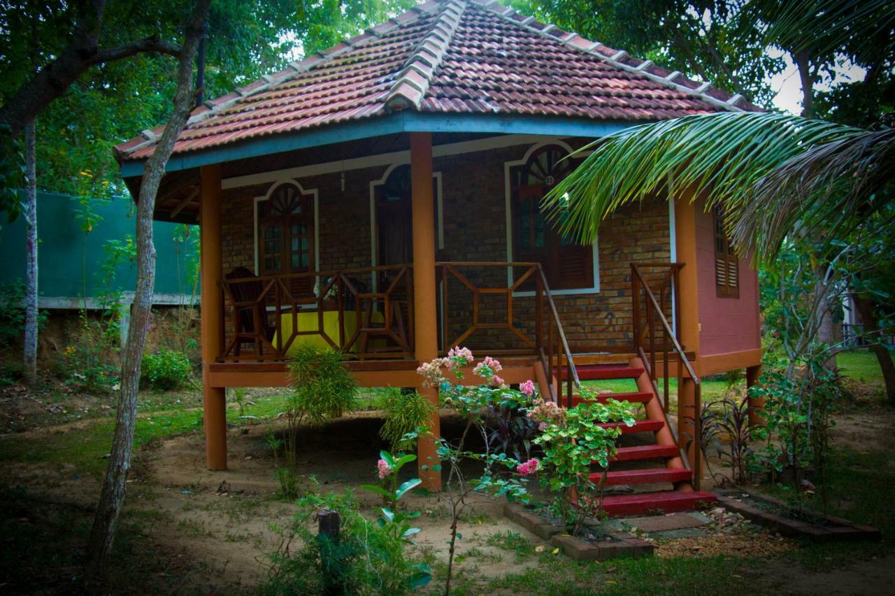 Green Garden Cabanas Тангалла Экстерьер фото